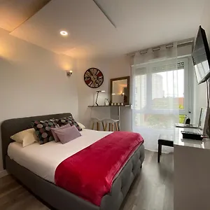 https://studio-gare-part-dieu.hotels-rhonealpes.com