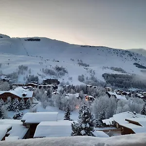 https://1-a-4p-exclusif-classe-balcon-vue.hotels-rhonealpes.com